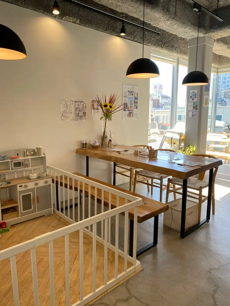 the 25 Nail & Cafeの内観・外観3