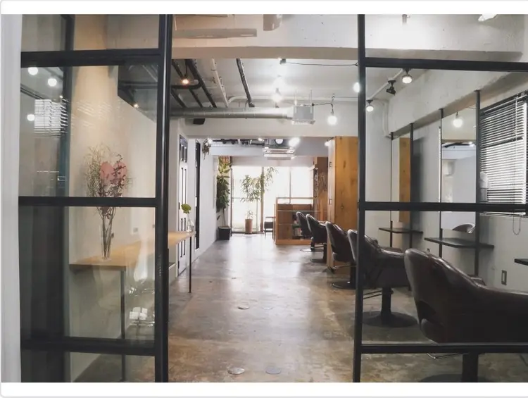 astarの内観・外観2