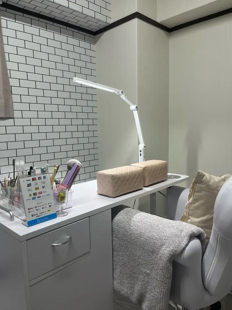 Nail&Eyelash salon Axiaの内観・外観1