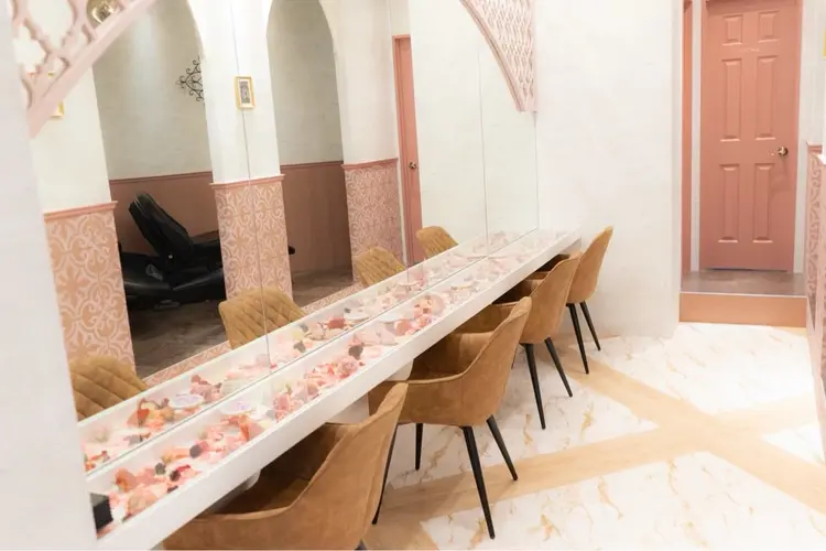 Lond  damask Roseの内観・外観1