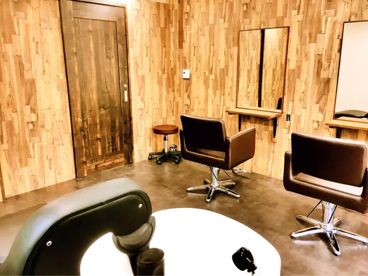 beauty salon TRINT トリントの内観・外観2