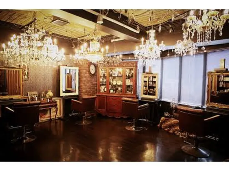 ELVESACTの内観・外観1