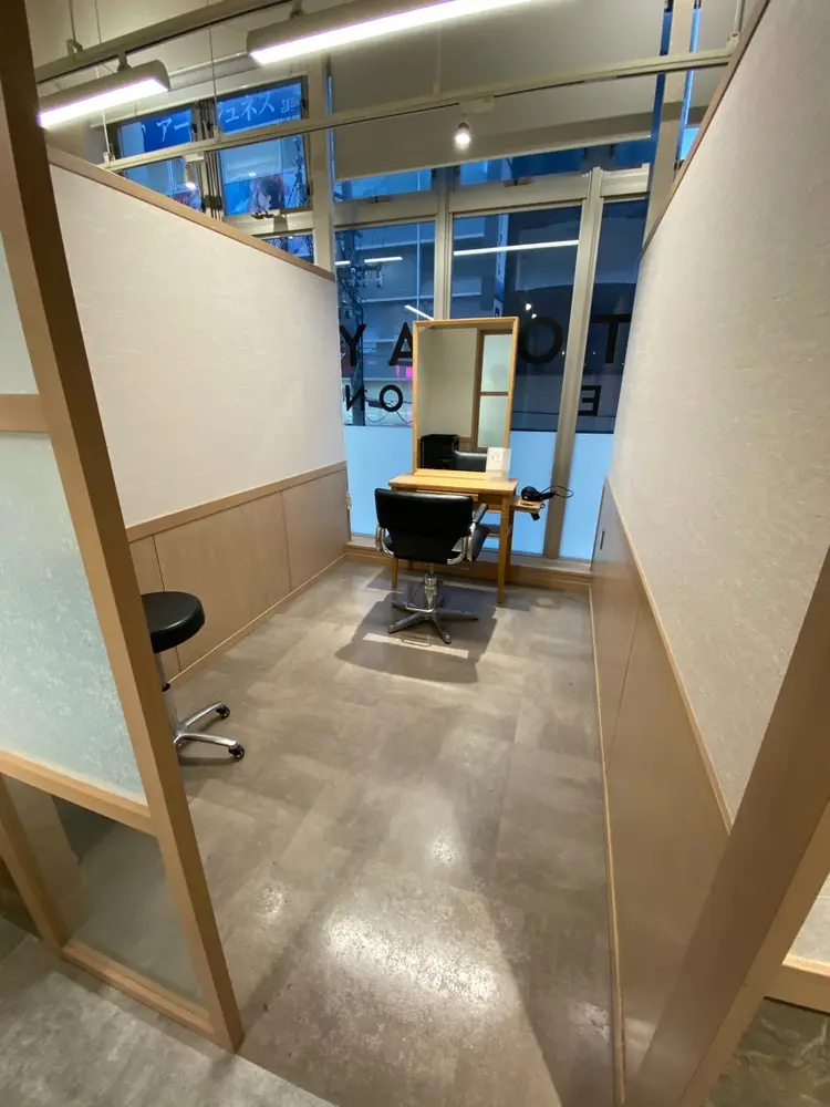 GO TODAY  SHAiRE SALON 名古屋店の内観・外観3