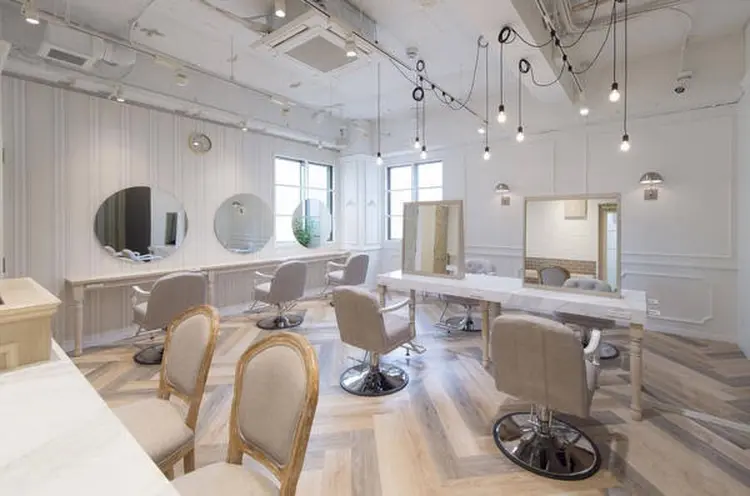 LEの内観・外観2