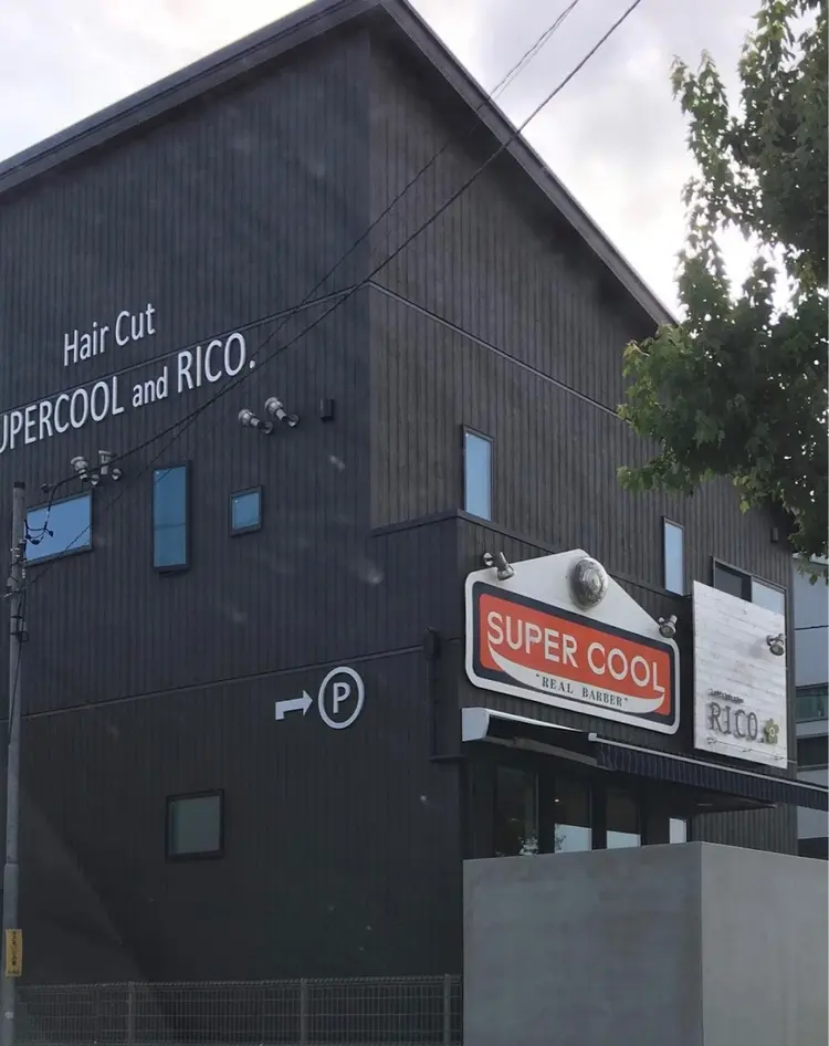 SUPERCOOL and RICO.の内観・外観1