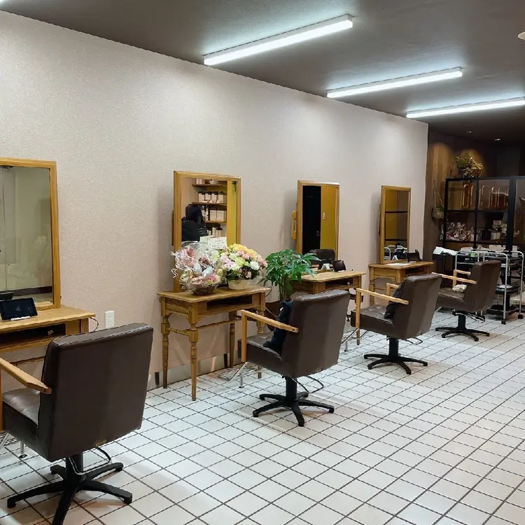 SALOWIN鹿児島天文館店の内観・外観1