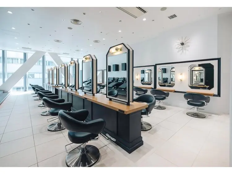 GRANMASHの内観・外観2