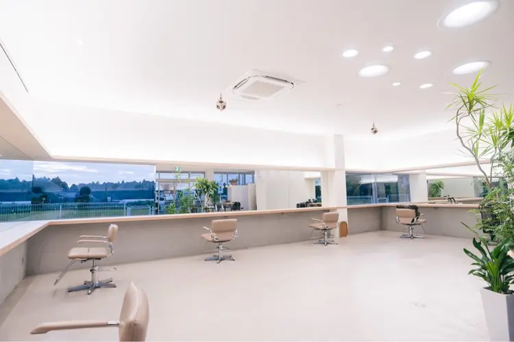 U too　e'sの内観・外観2