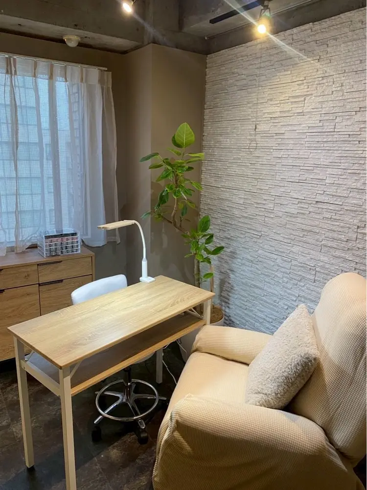 パラジェルプレミアムサロン ネイルケア&スパ RAIRA【ライラ】の内観・外観3