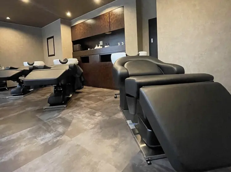 _WHITE堺東店の内観・外観2