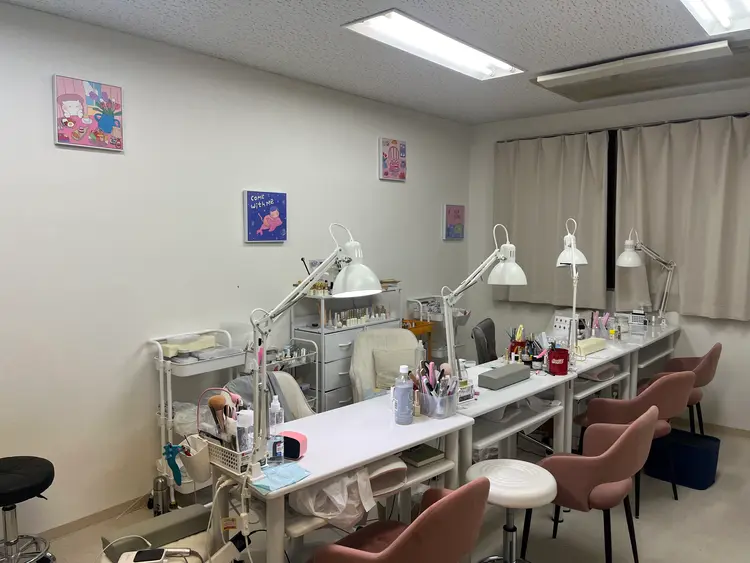 Ongles Chic Nail salonの内観・外観1