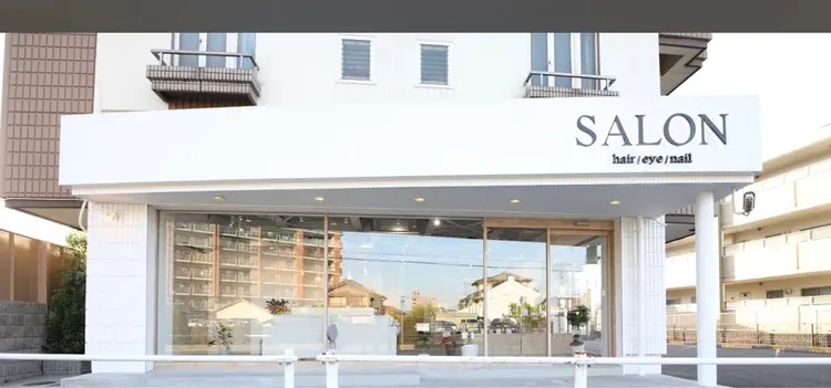 SALONの内観・外観1