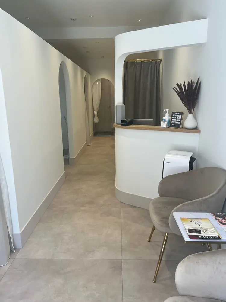 ＆ mir.の内観・外観2