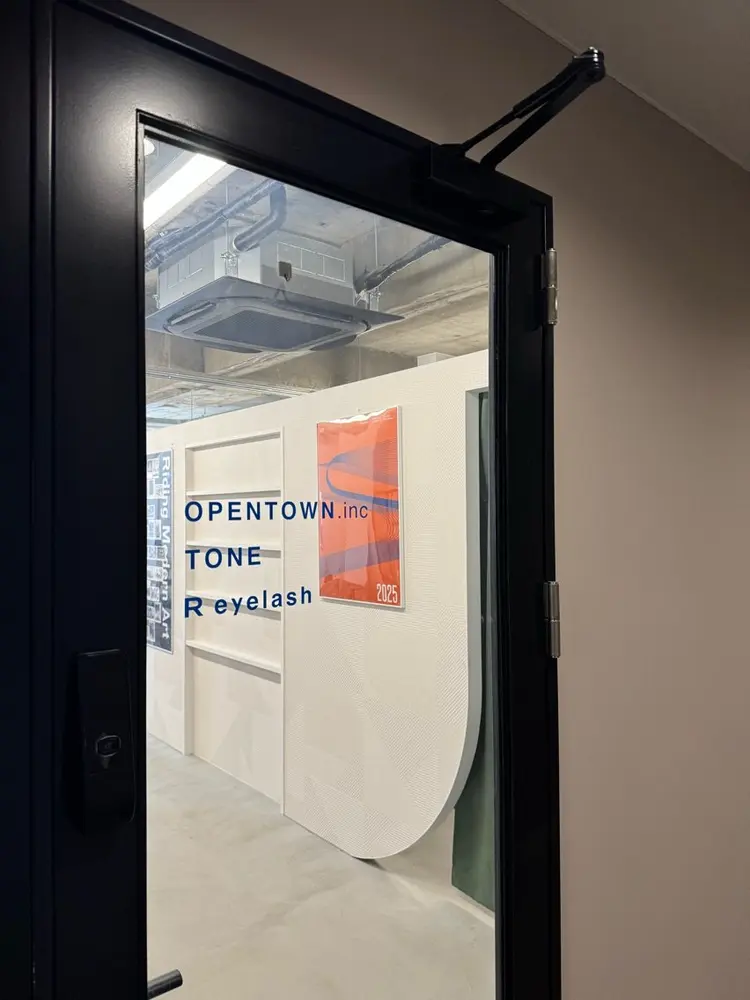 Reyelashの内観・外観3