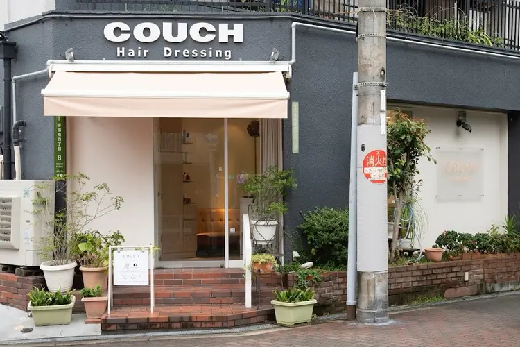 COUCH Hair Dressingの内観・外観1