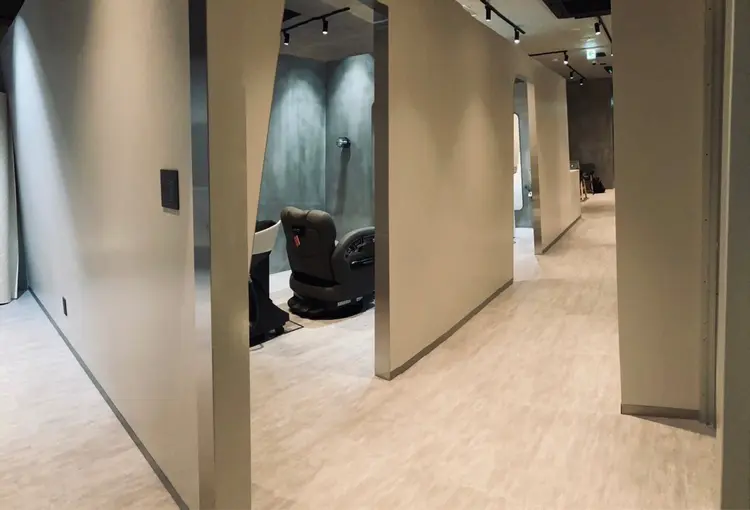 La Tour eyeの内観・外観3