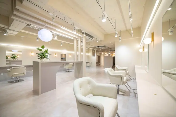 CIEL中央町店の内観・外観2