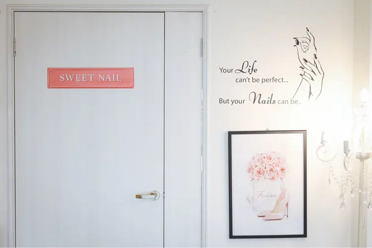 SWEET NAILの内観・外観1