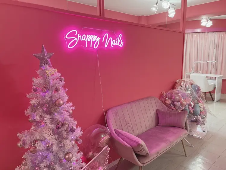Snappy Nails&Eyesの内観・外観1