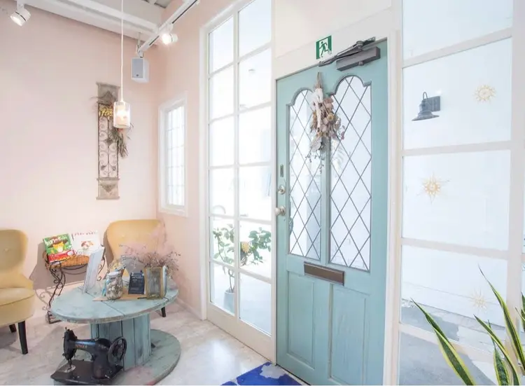 Huit by LADONNAの内観・外観1