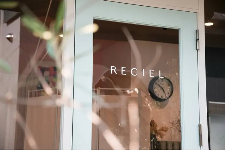 レシェル桑名店の内観・外観3