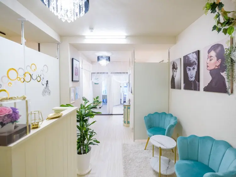 eyelash salon Lumière (リュミエール)の内観・外観1