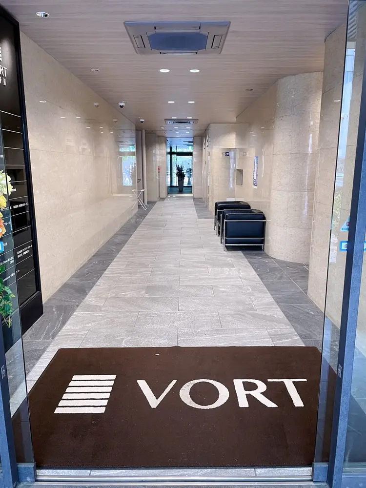 ネイルプリンセスの内観・外観1