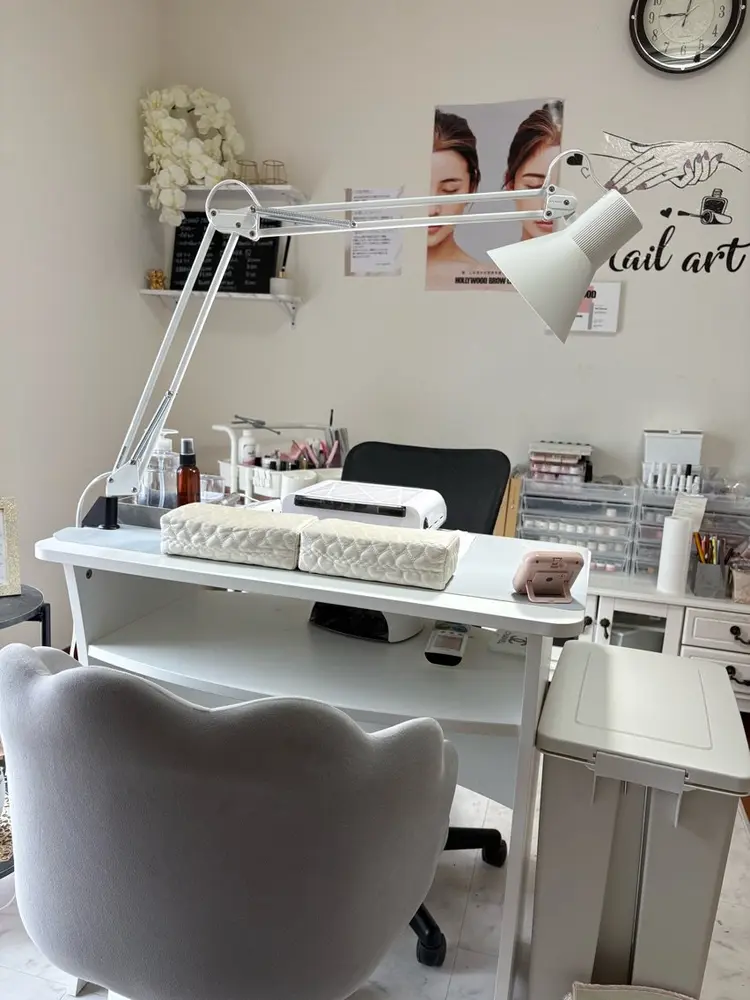 nail salon Rの内観・外観1