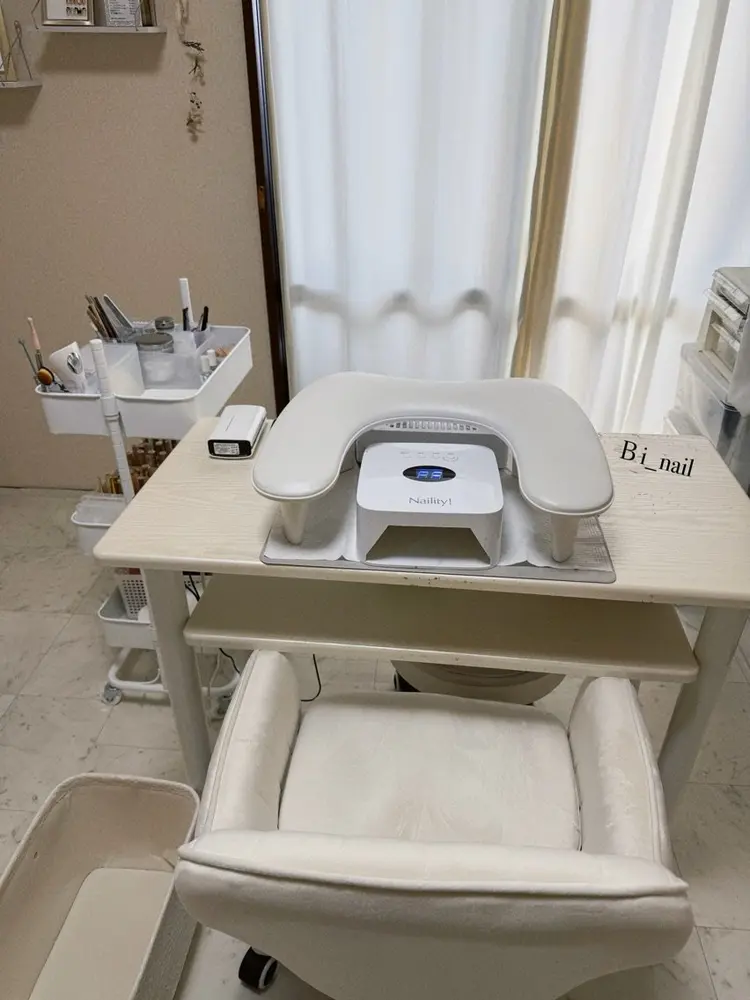 Bi_NAILの内観・外観1