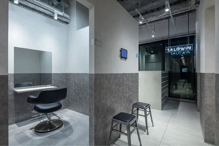 SALOWIN広島の内観・外観2