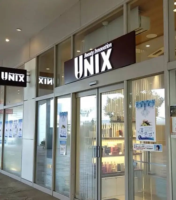 UNIXららぽーと新三郷の内観・外観1