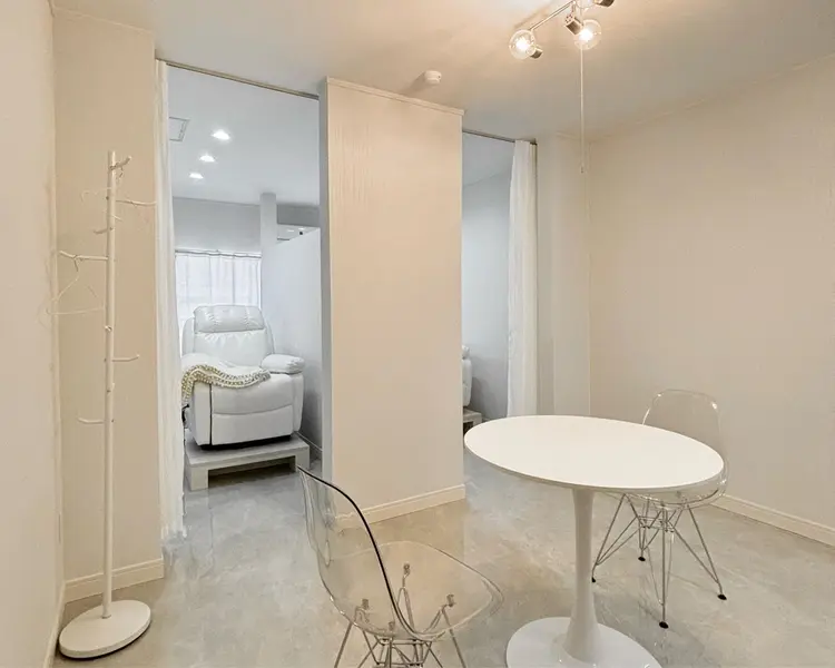 eyelash salon Mの内観・外観1