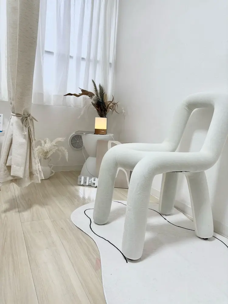 まつげと眉毛の専門店七福神の内観・外観1