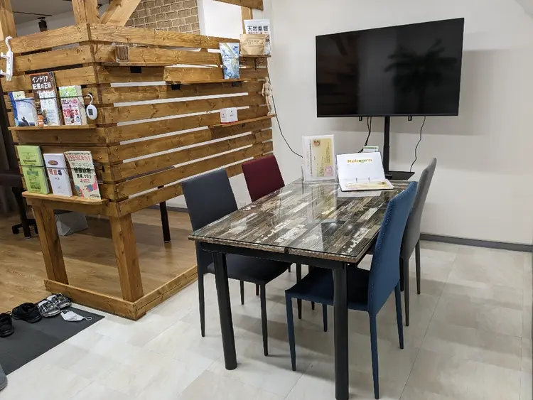 Reboorn名古屋北店.CS60の内観・外観2