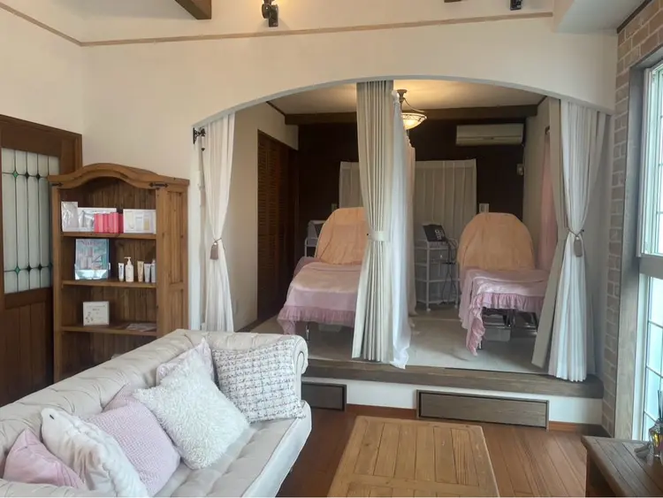 【堺市/泉ヶ丘駅】フェイシャルエステサロンSalon de jewel'mの内観・外観3