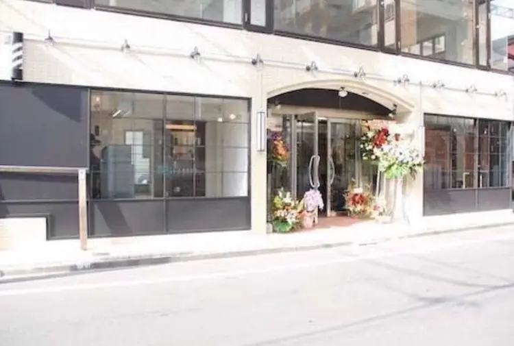 メンズ眉毛サロンラボの内観・外観2