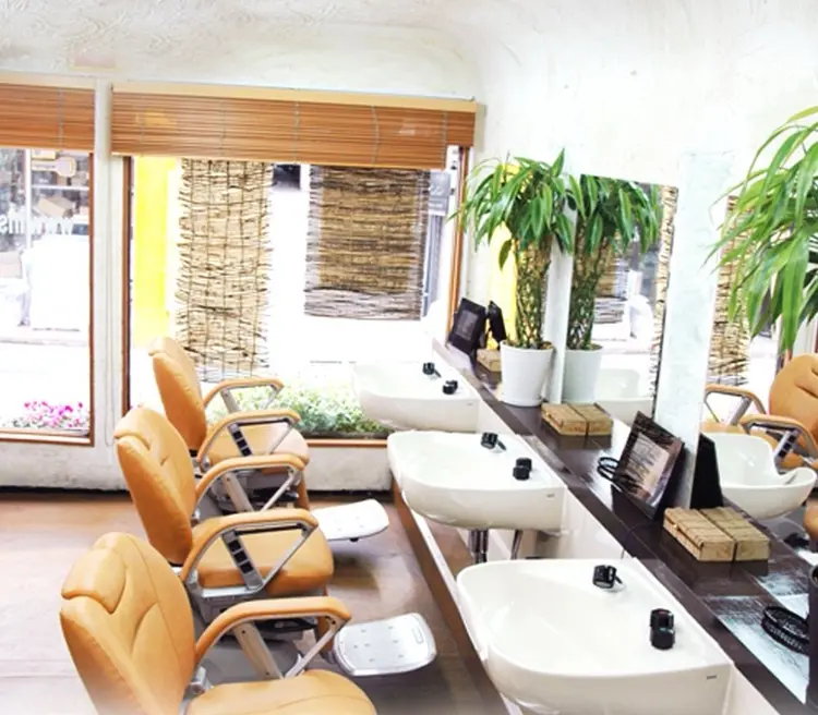 men's hair sasaki 　メンズ ヘア ササキの内観・外観2