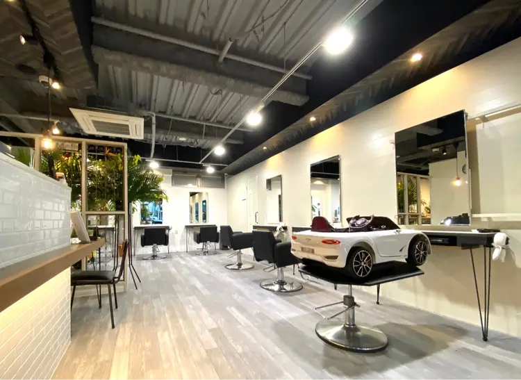 unpeuhair二条店の内観・外観3