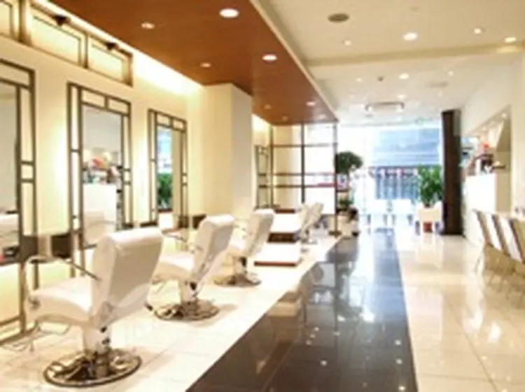 BiBi internationalの内観・外観2