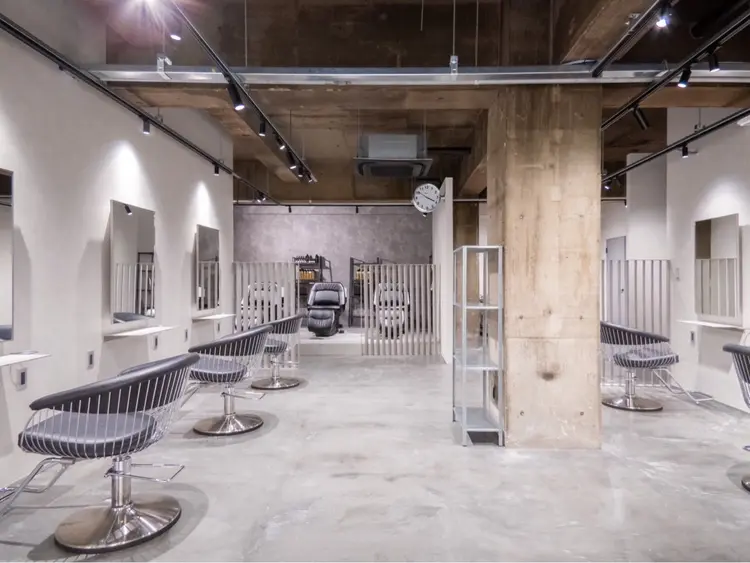 ofF eluaの内観・外観3