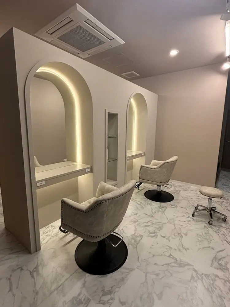 FORCE HAIRの内観・外観1