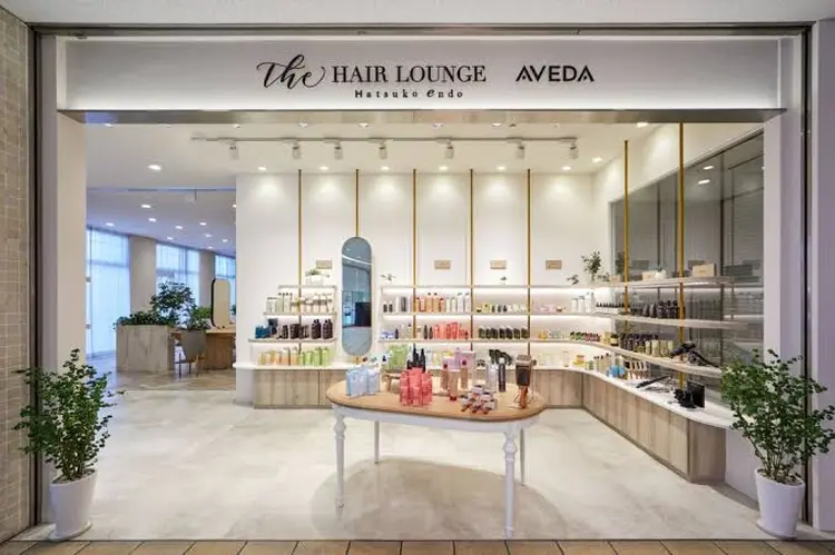 The HAIR  LOUNGE  Hatsuko Endo AVEDAの内観・外観1