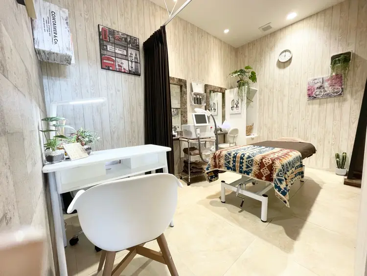 EARTH coiffure beauteの内観・外観2