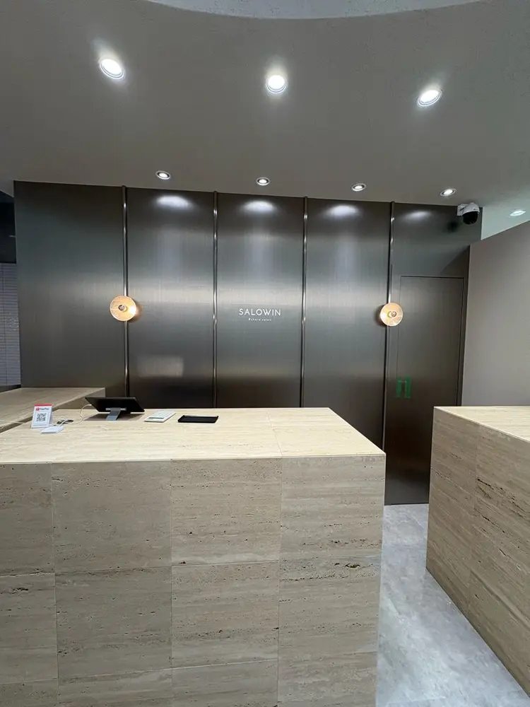 SALOWIN天神大名WEST店の内観・外観2