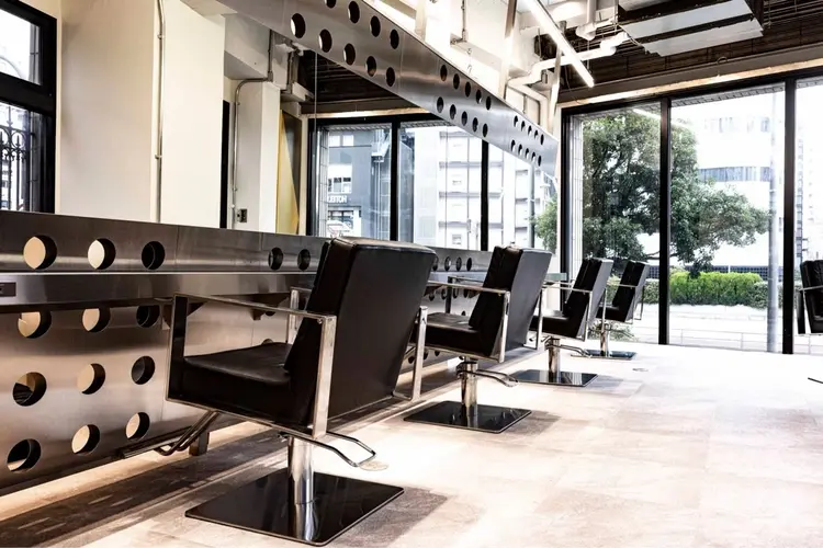 CHARLES DESSIN 北堀江の内観・外観3