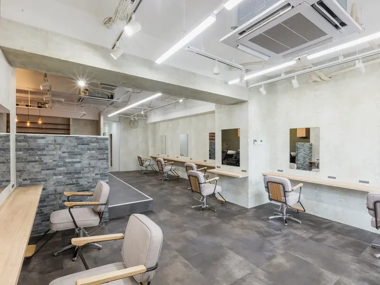 epiの内観・外観1