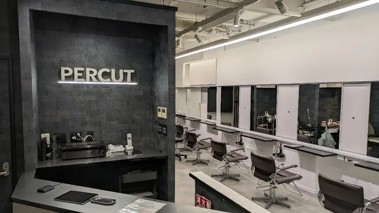 PERCUT 天王寺店の内観・外観1