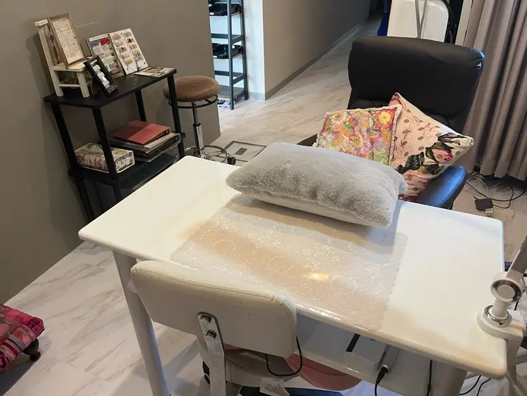 ネイルサロンUnlimit【アンリミット】の内観・外観3