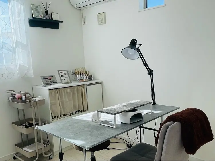 nail salon   𝓷𝓮𝓷𝓮の内観・外観1