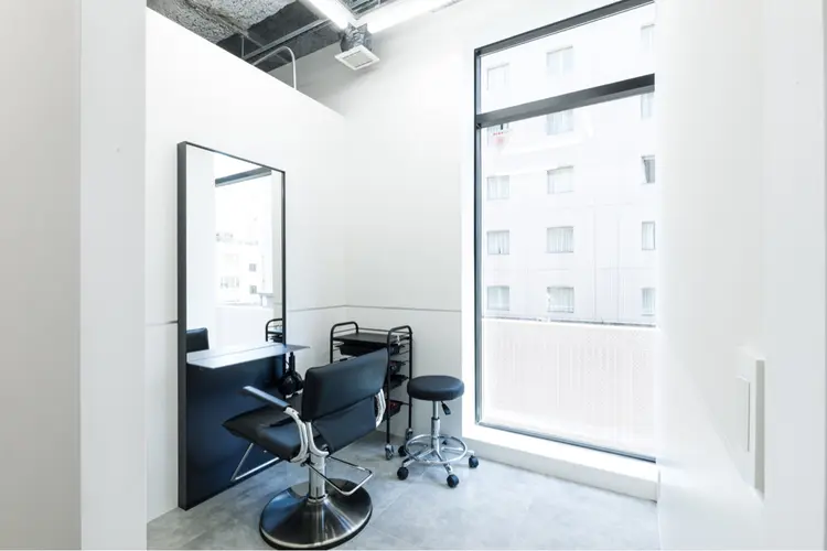 GO TODAY SHAiRE SALON Arc店の内観・外観2